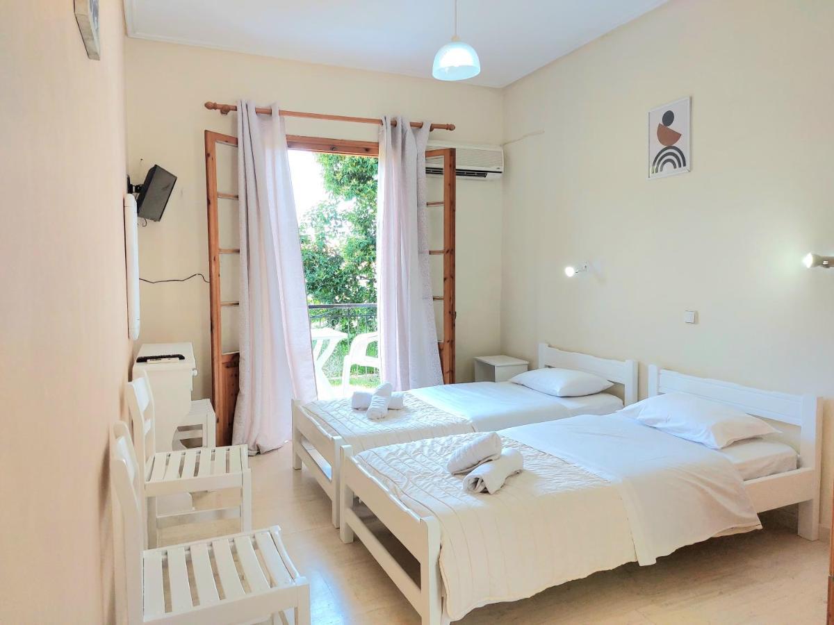 Athina Apartments 阿凯松 外观 照片