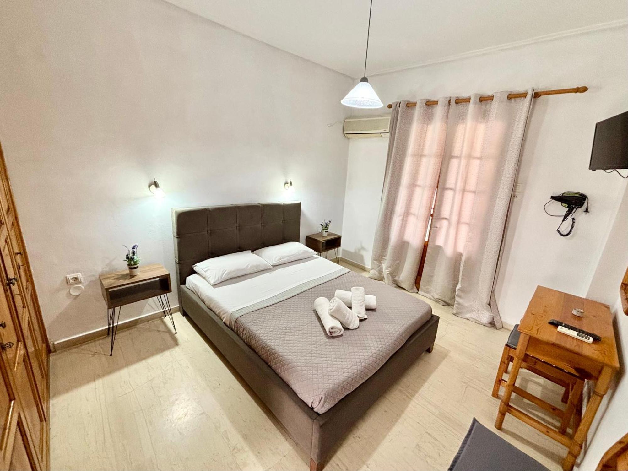 Athina Apartments 阿凯松 外观 照片