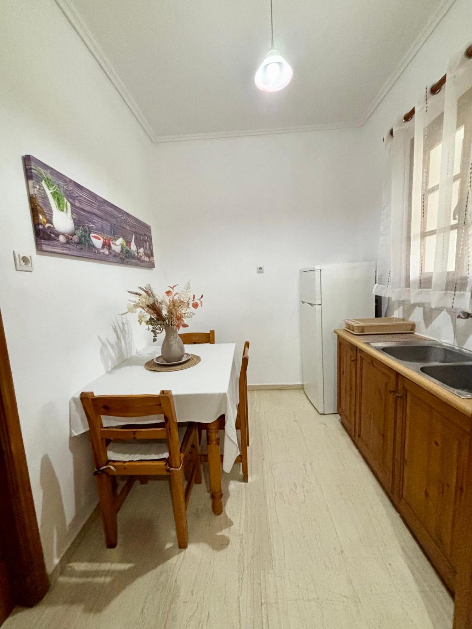Athina Apartments 阿凯松 外观 照片