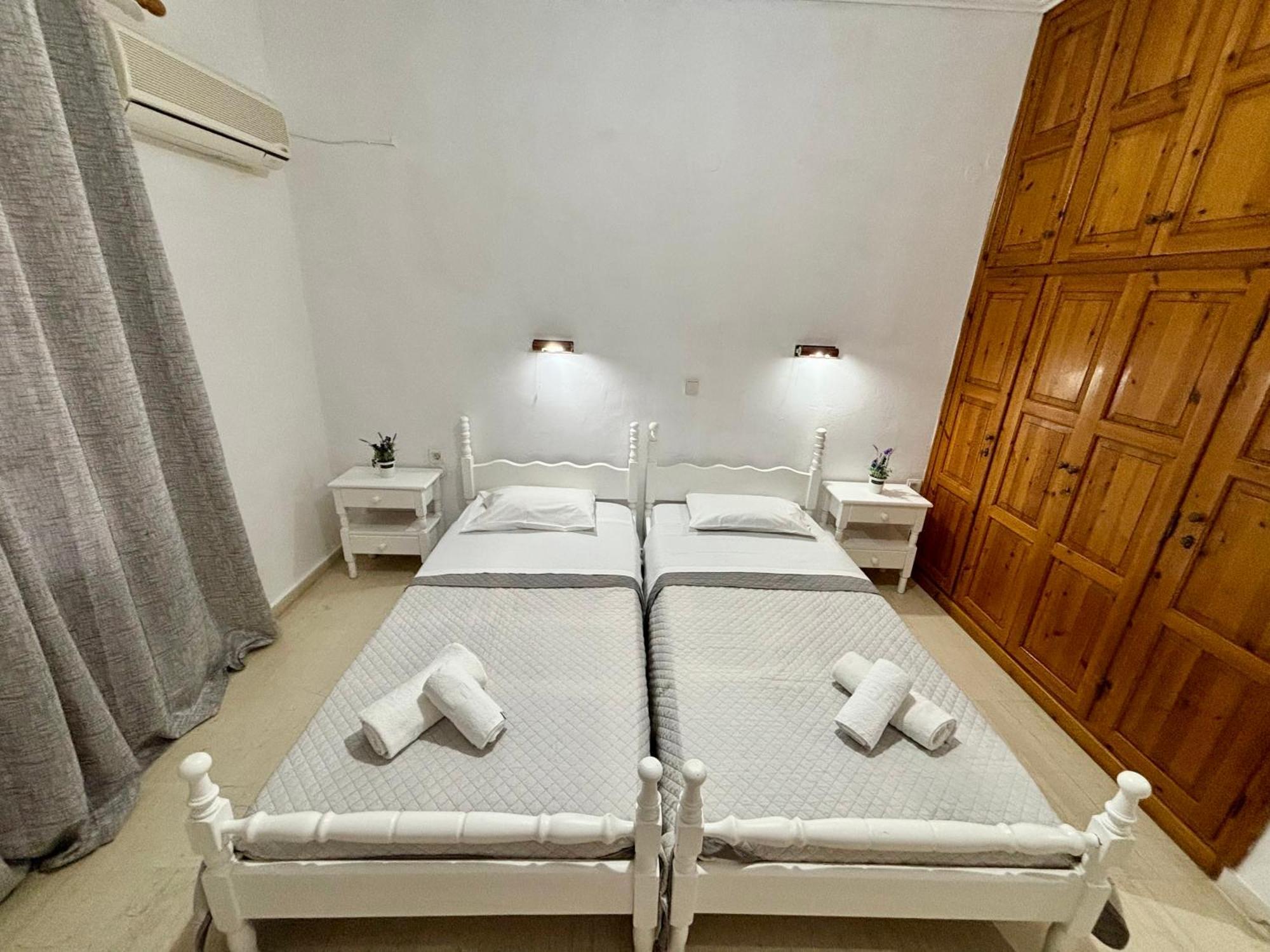 Athina Apartments 阿凯松 外观 照片